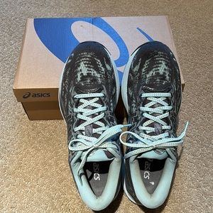 ASICS Gel Cumulus 23 size 9
